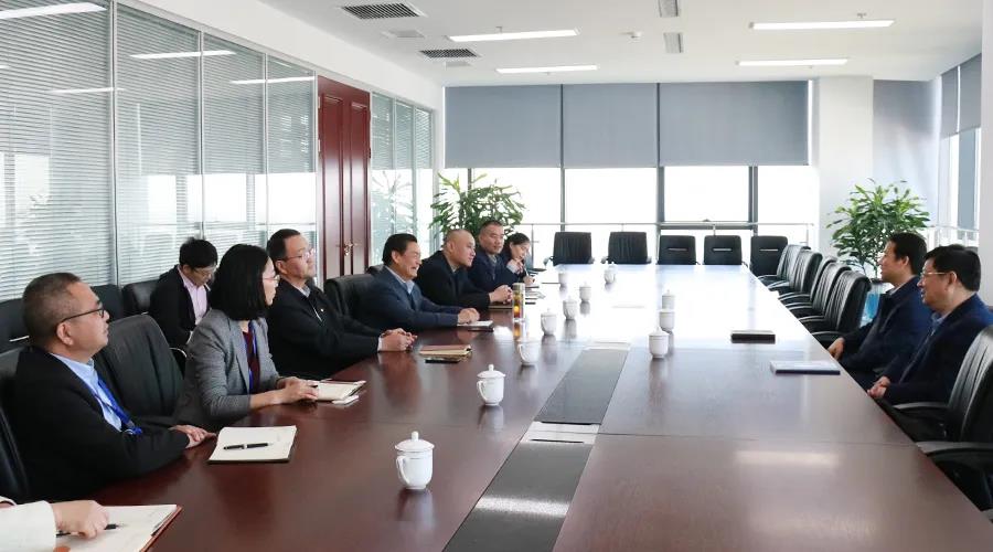 77���� �C ȫ����ȫ����̬�ȵ���������ֱ��ƽ̨