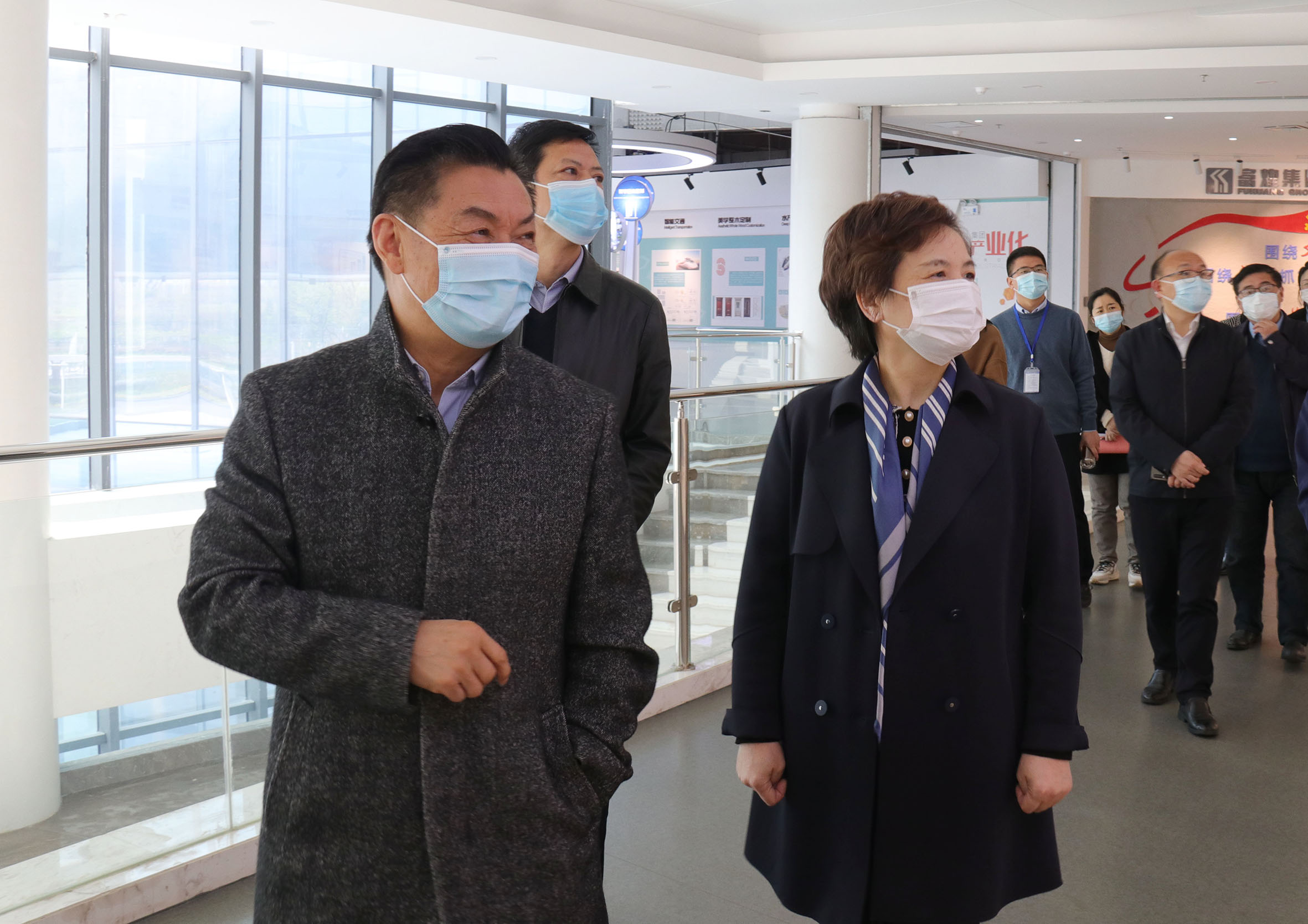 77���� �C ȫ����ȫ����̬�ȵ���������ֱ��ƽ̨