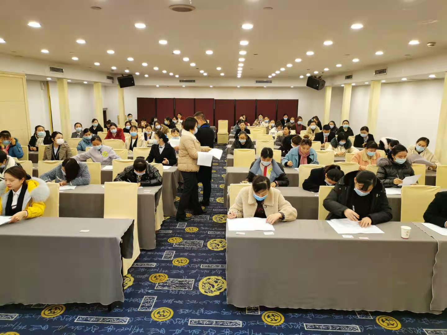 77���� �C ȫ����ȫ����̬�ȵ���������ֱ��ƽ̨