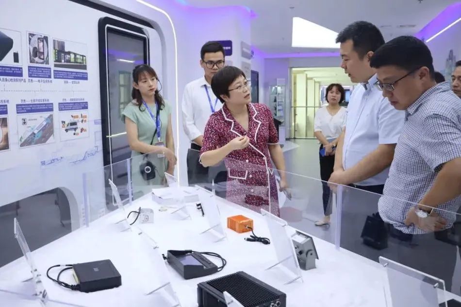 77���� �C ȫ����ȫ����̬�ȵ���������ֱ��ƽ̨