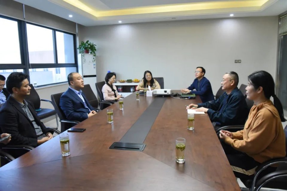 77���� �C ȫ����ȫ����̬�ȵ���������ֱ��ƽ̨