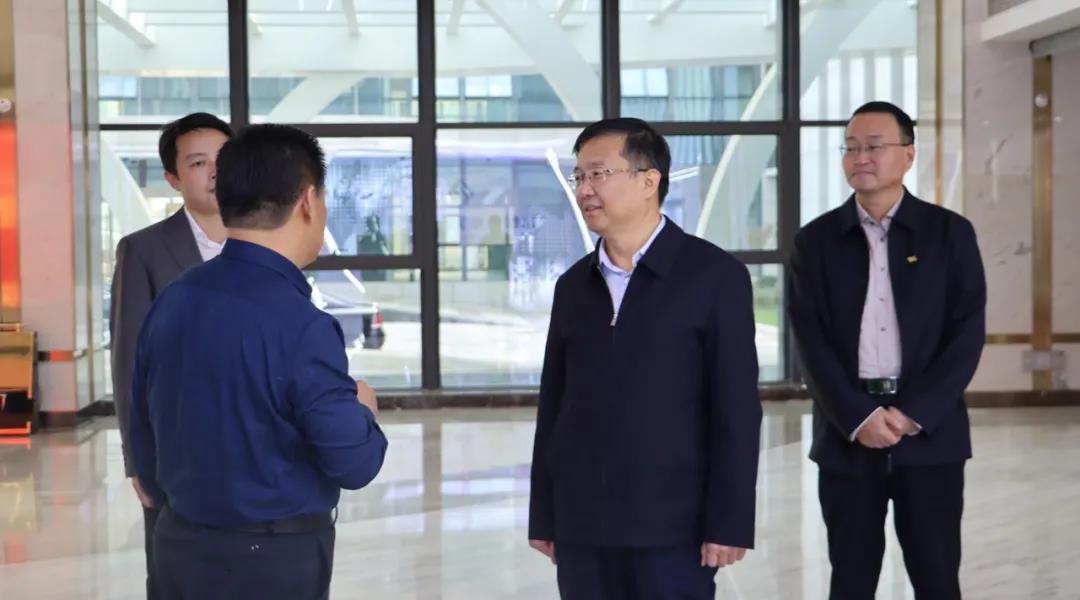 77���� �C ȫ����ȫ����̬�ȵ���������ֱ��ƽ̨