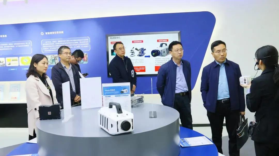 77���� �C ȫ����ȫ����̬�ȵ���������ֱ��ƽ̨