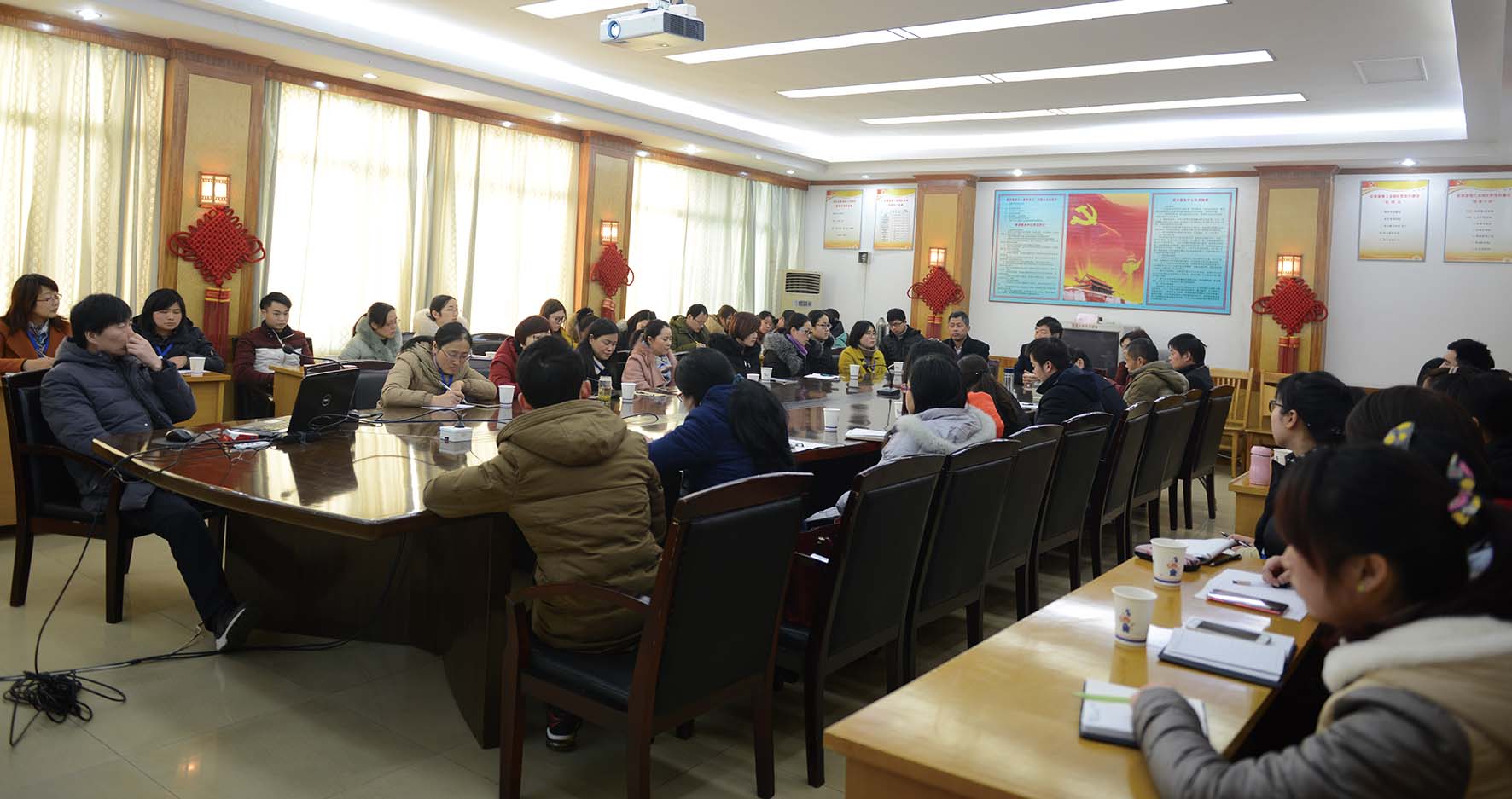 77���� �C ȫ����ȫ����̬�ȵ���������ֱ��ƽ̨