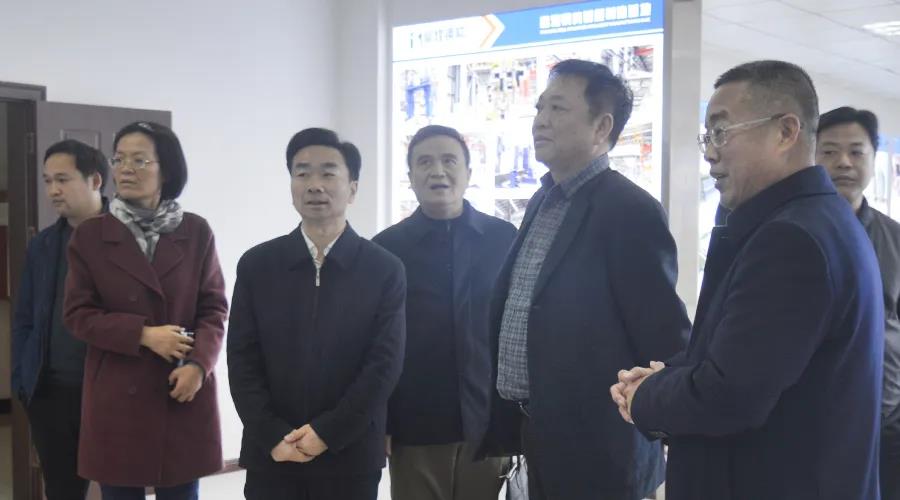 77���� �C ȫ����ȫ����̬�ȵ���������ֱ��ƽ̨