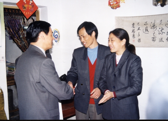 77���� �C ȫ����ȫ����̬�ȵ���������ֱ��ƽ̨