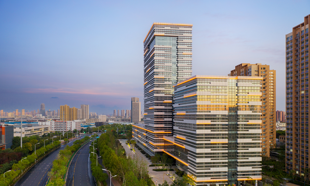 77���� �C ȫ����ȫ����̬�ȵ���������ֱ��ƽ̨