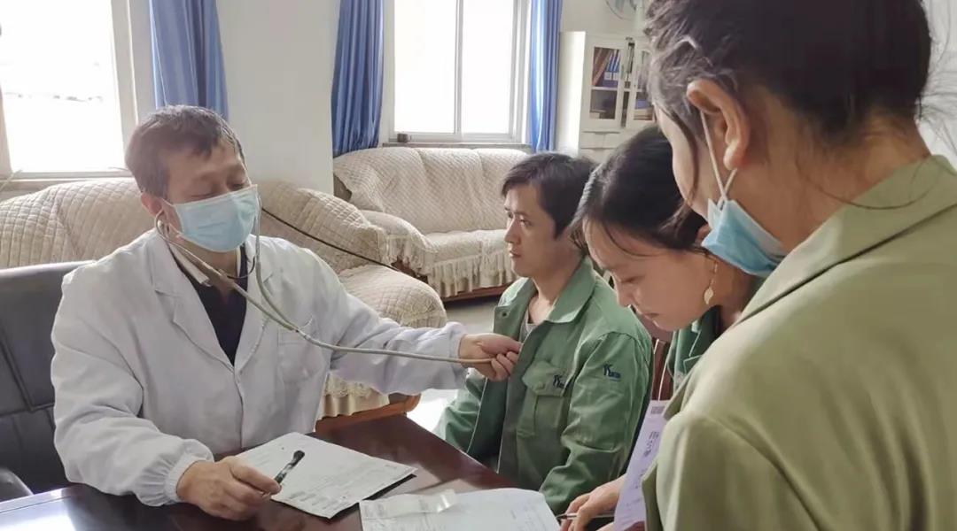 77���� �C ȫ����ȫ����̬�ȵ���������ֱ��ƽ̨