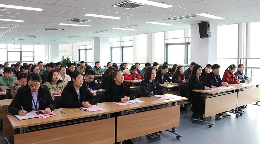 77���� �C ȫ����ȫ����̬�ȵ���������ֱ��ƽ̨