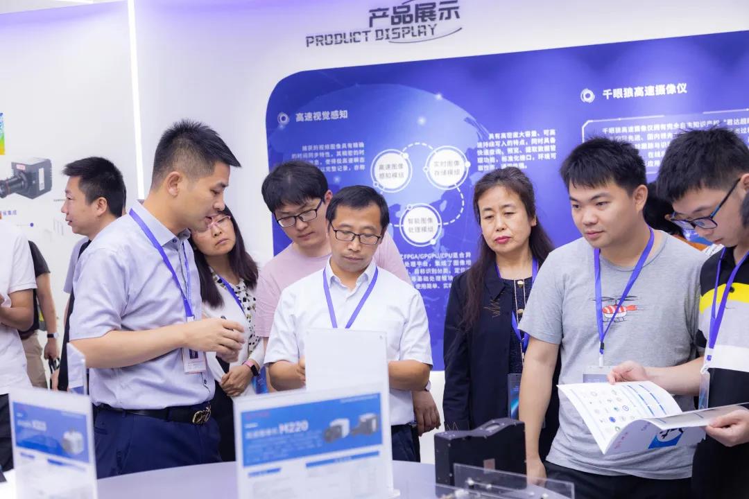 77���� �C ȫ����ȫ����̬�ȵ���������ֱ��ƽ̨