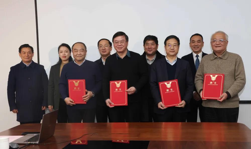 77���� �C ȫ����ȫ����̬�ȵ���������ֱ��ƽ̨