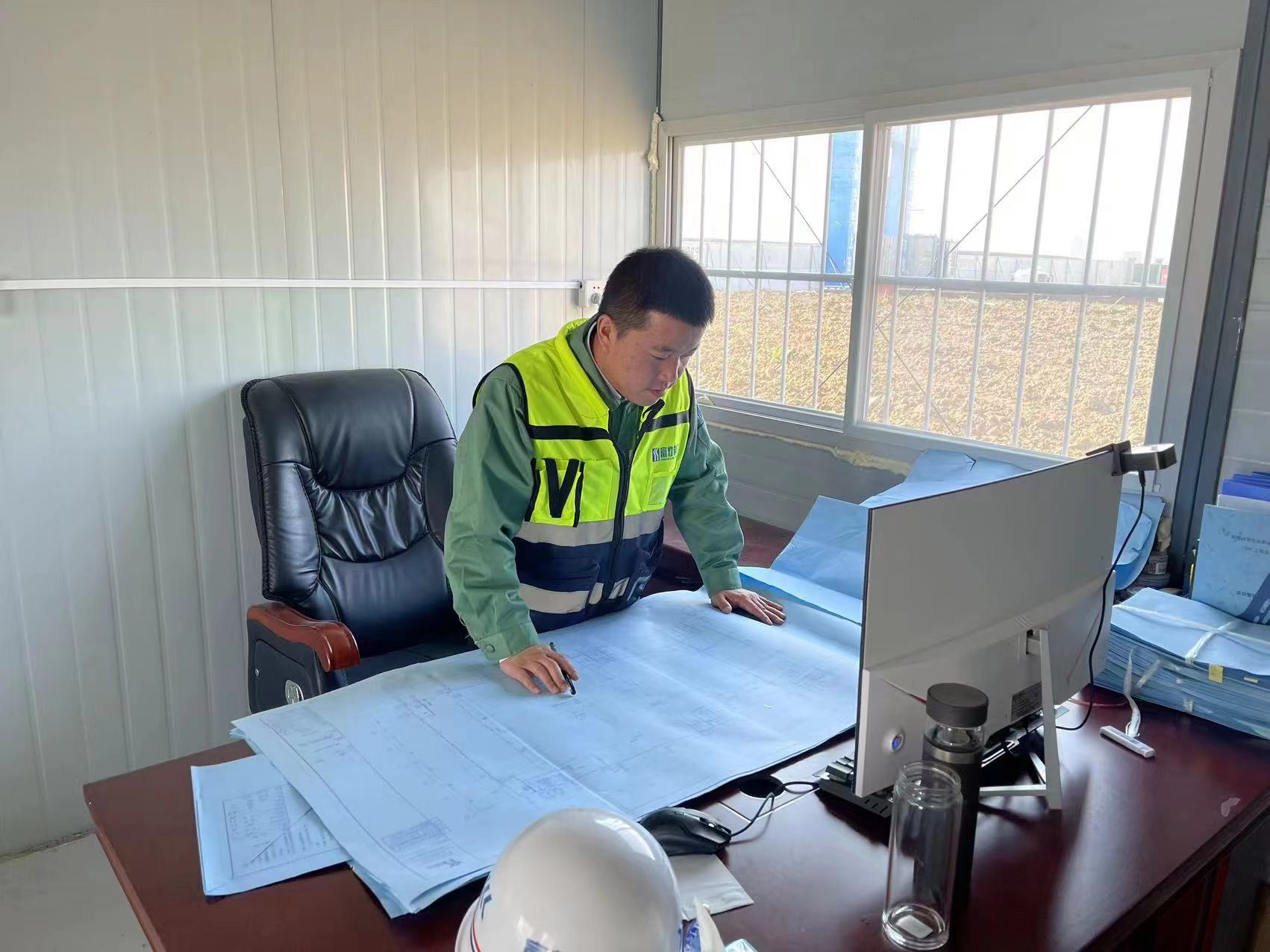 77���� �C ȫ����ȫ����̬�ȵ���������ֱ��ƽ̨